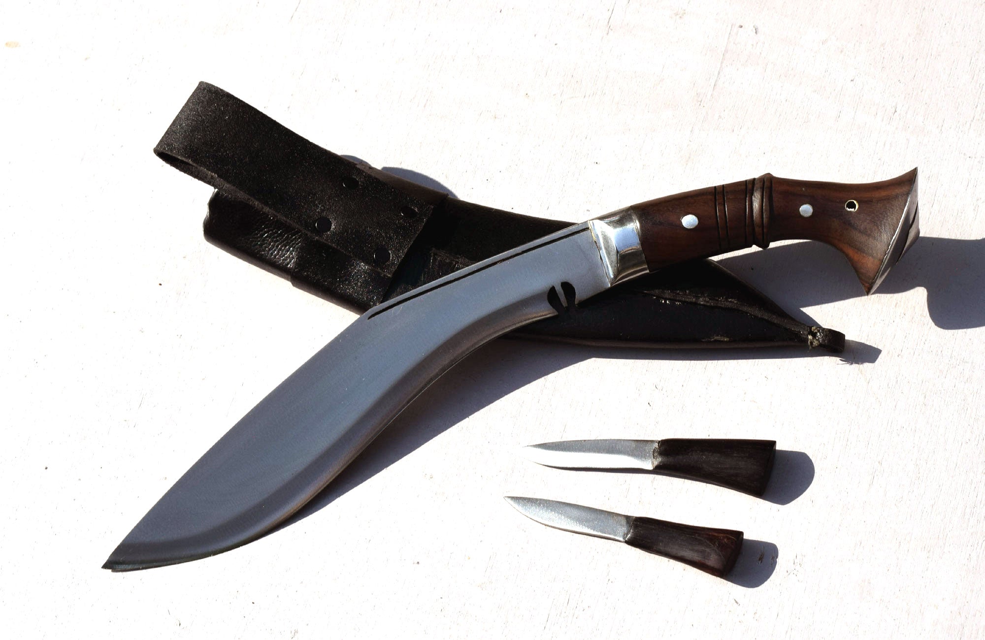 Nepalese Heancy Kukri 10 inch full tang blade with rosewood handle, black leather sheath and Karda Chakmak set – Grace Kukri House