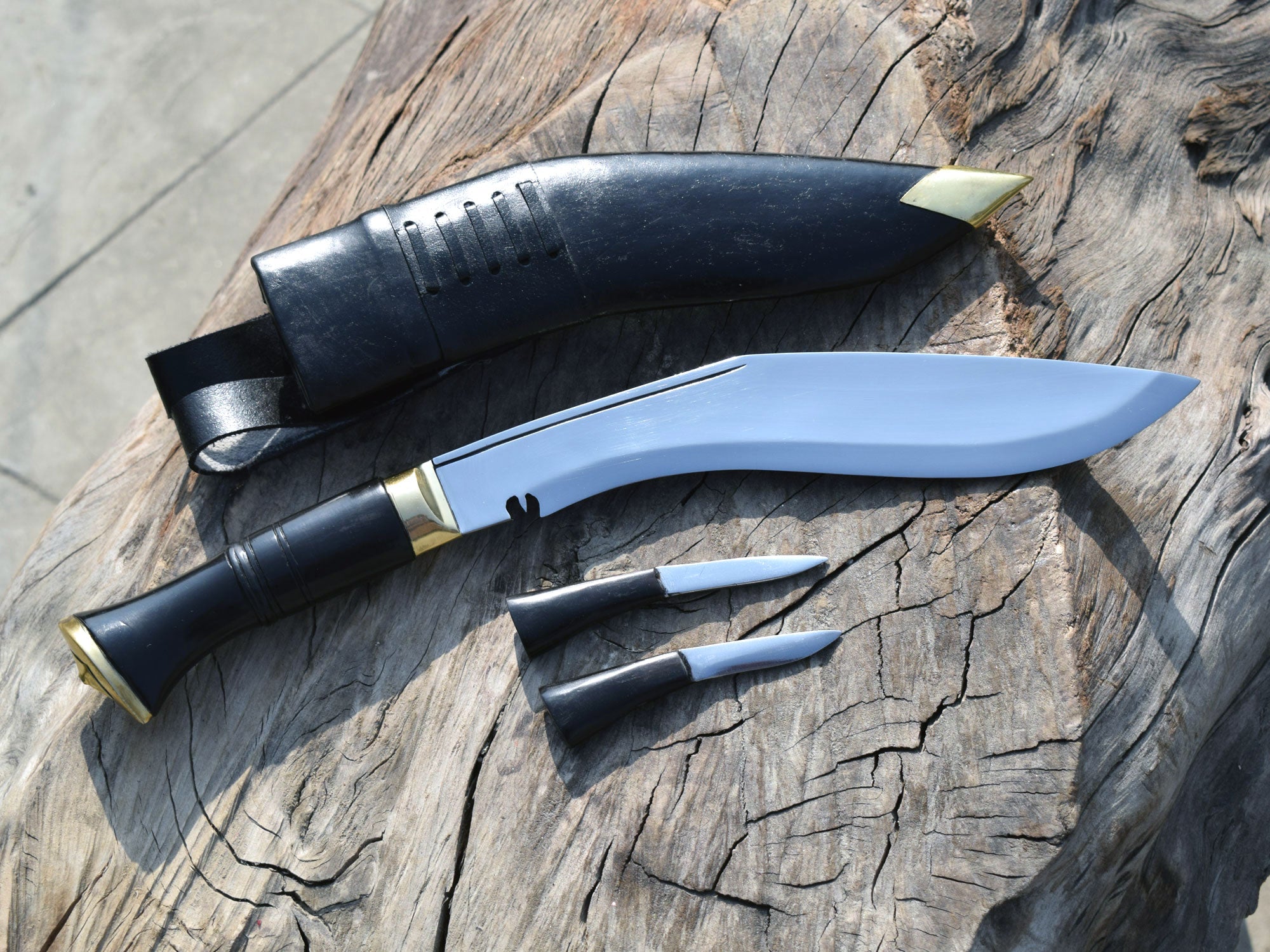 Handmade Nepalese Traditional Kukri Knife – Service No.1 – 10" Blade – Buffalo Horn Handle | Khukuri from Nepal