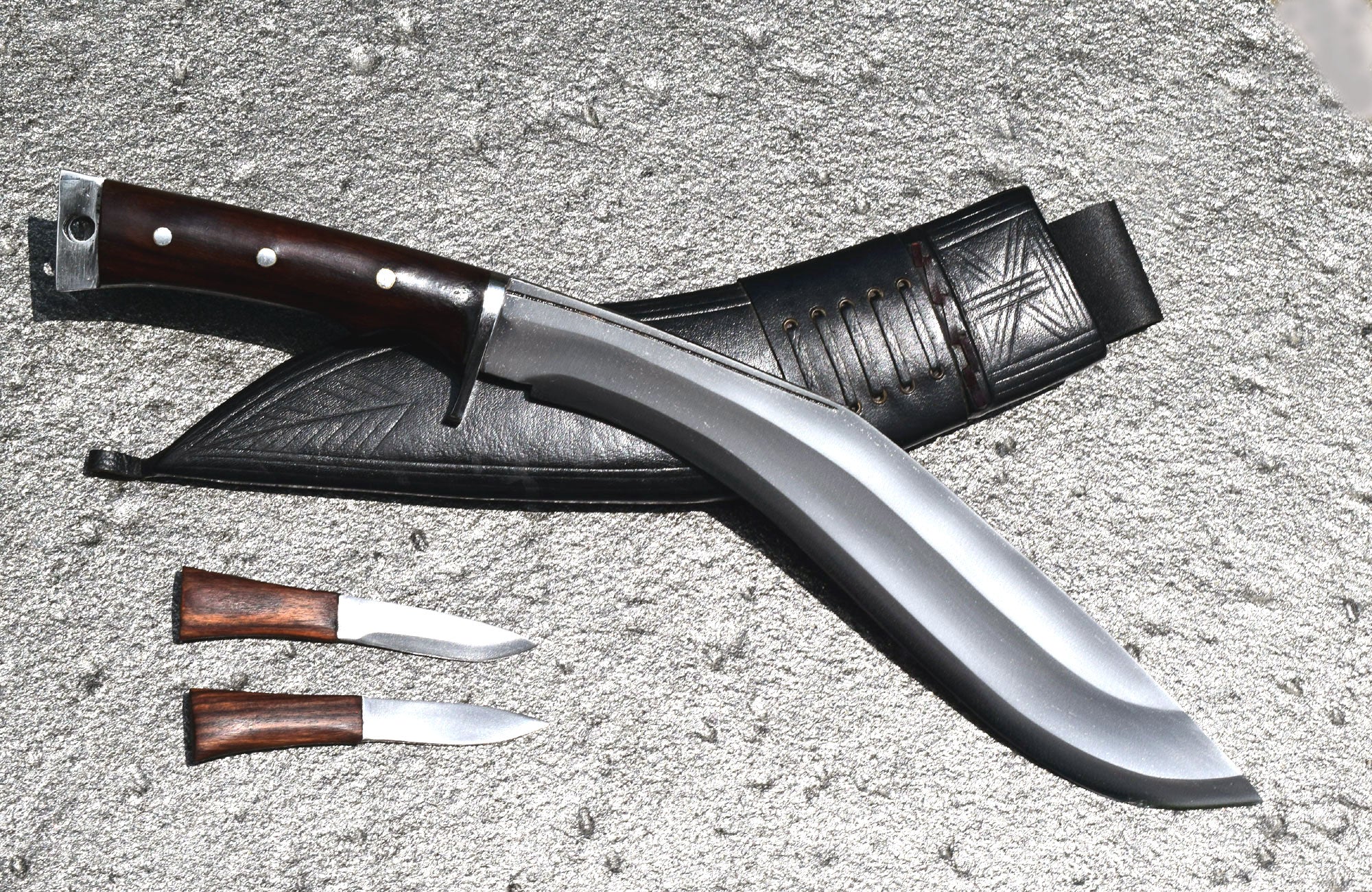 Handmade Nepalese-Traditional Kukuri-Kukri Knife-Afghan Full Tang-13" Blade- Black Sheath