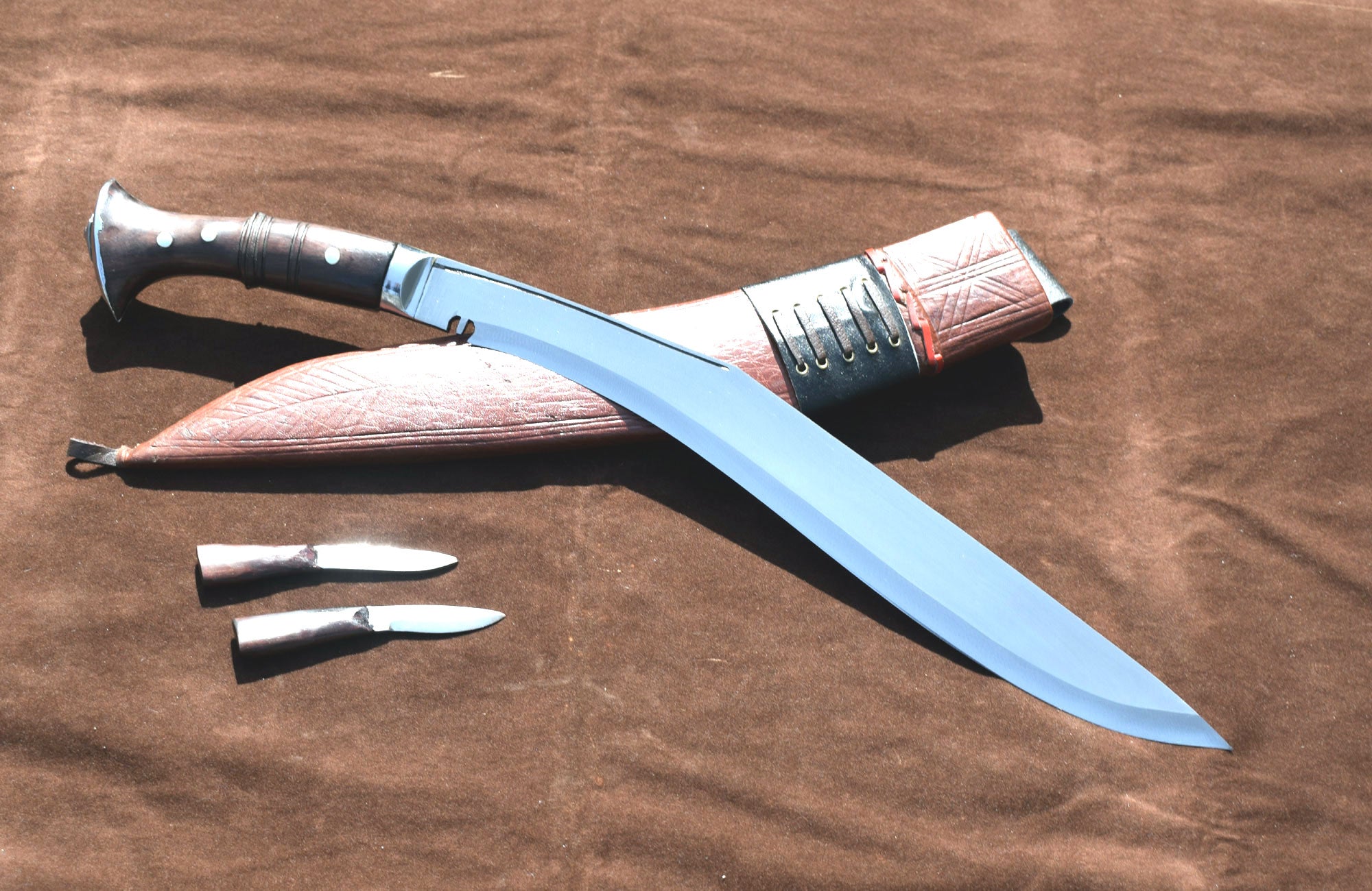 16 inch Sirupate kukri blade detail – 5160 carbon steel, semi-polished finish