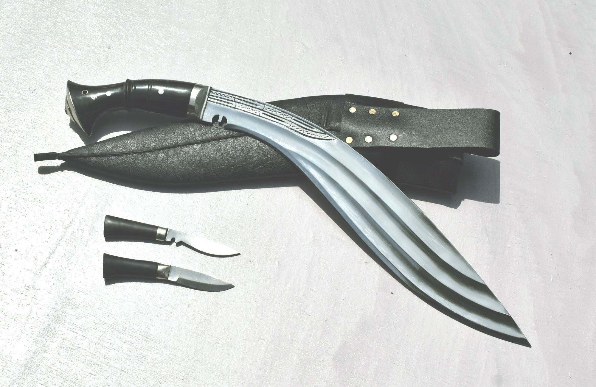 WW2 kukri blade spine and belly detail 5160 carbon steel