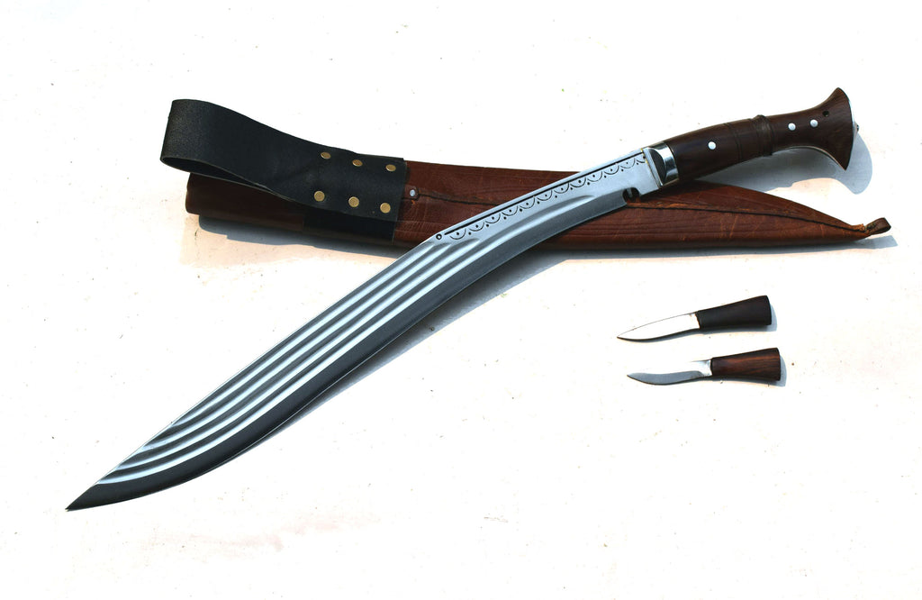 Sirupate Kukri 18 inch full tang blade with fullers, black leather sheath and Karda Chakmak utility knives – Grace Kukri House