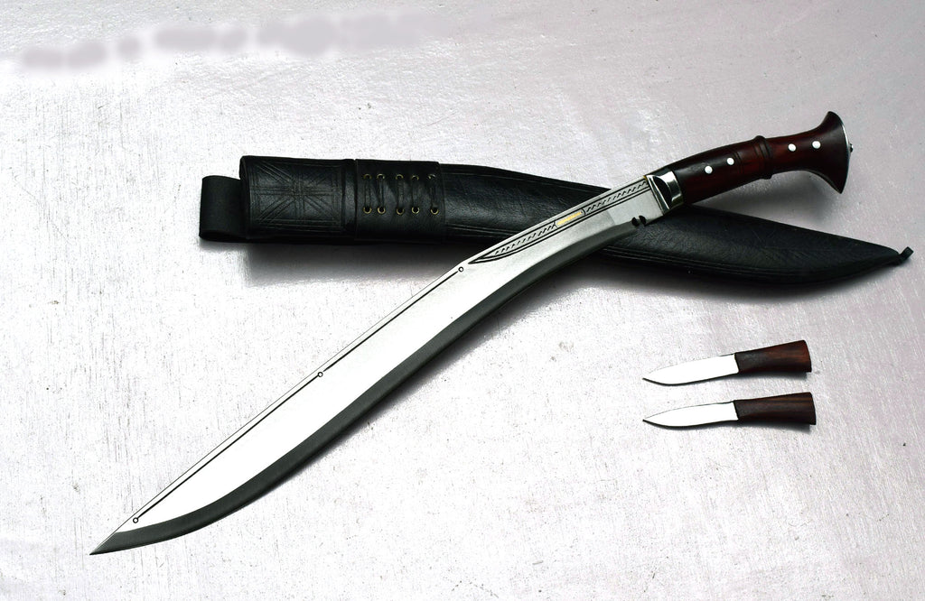 Sirupate Kukri 18.5 inch – side view showing semi-polished 5160 carbon steel blade and rosewood handle
