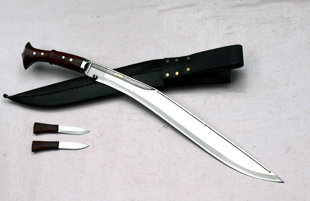 Sirupate Kukri knife with black cottonwood sheath wrapped in black leather – handmade in Nepal