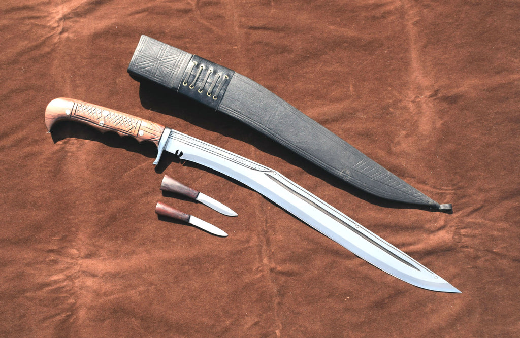 Handmade Nepalese Sirupate Full Tang Kukri 18 inch – 7 inch rosewood handle – black sheath – front view – Grace Kukri House Nepal
