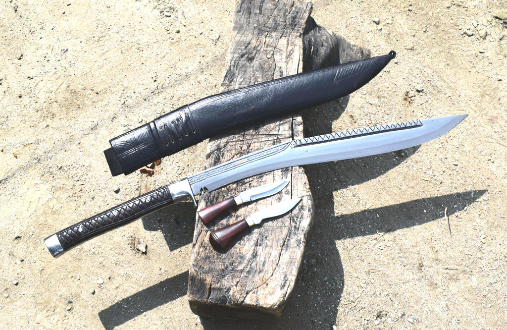 Handmade Traditional Kukri Knife – Sirupate Full Tang with Guard – 18" Blade – Black Sheath