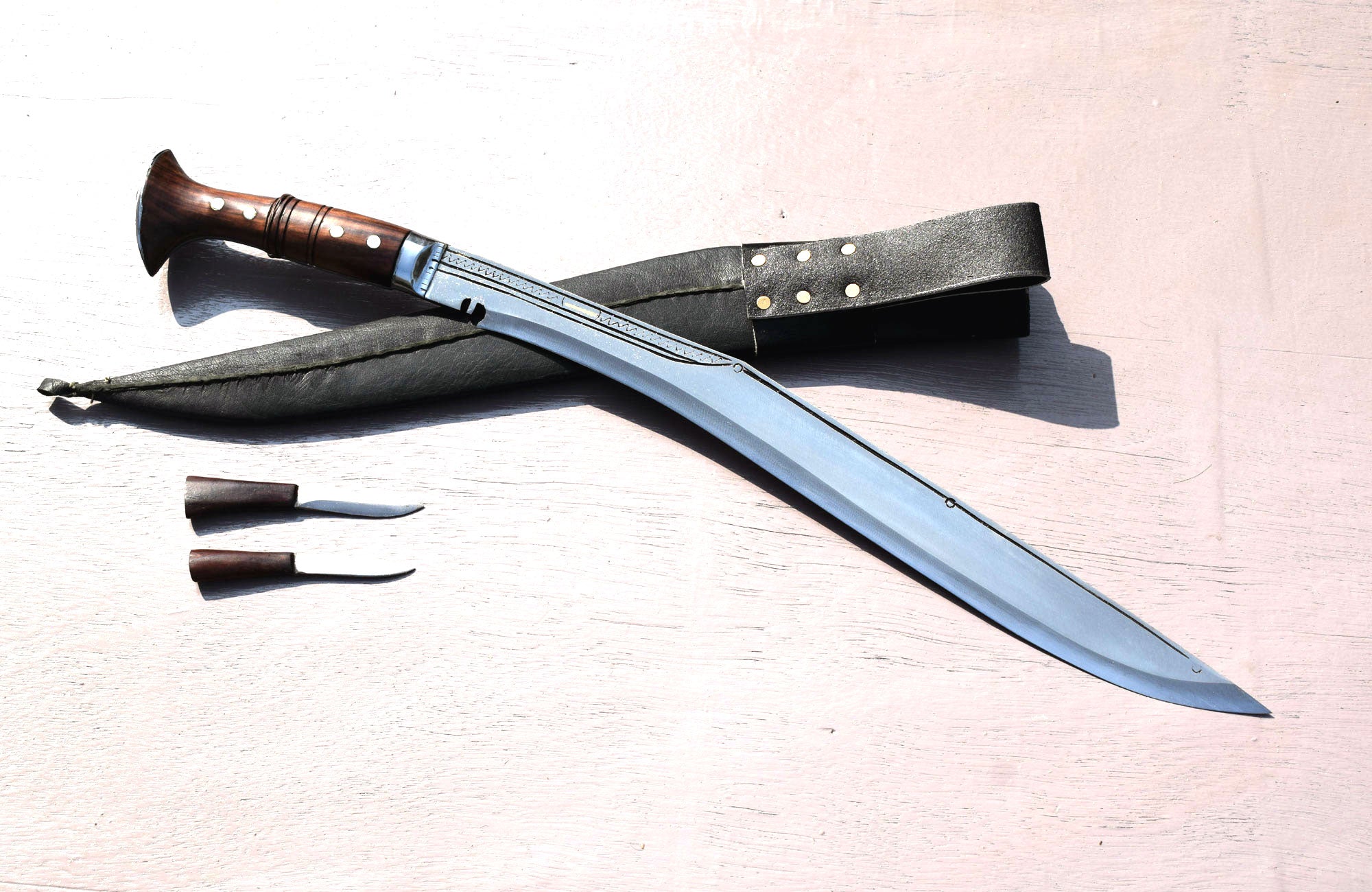 Handmade Nepalese - Traditional Kukri Knife – Sirupate Full Tang – 18" Blade – Rosewood Handle – Black Sheath