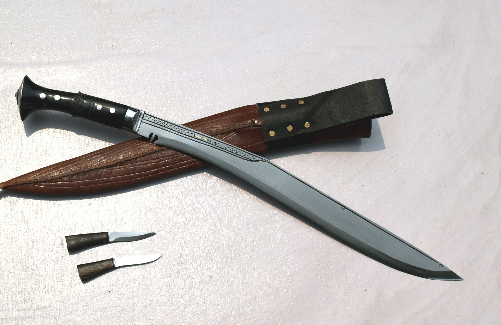 Traditional Sirupate kukri knife tip and belly detail from Grace Kukri House