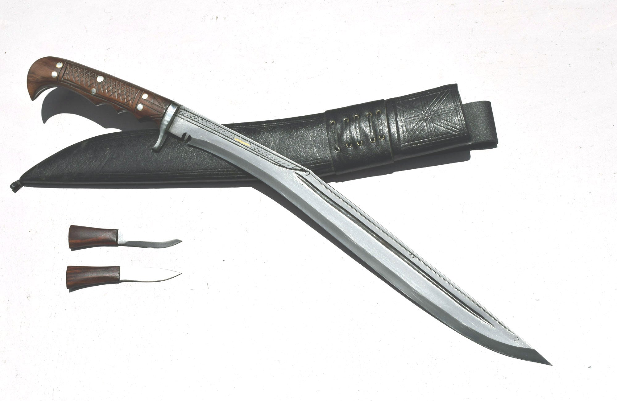 Handmade Nepalese Sirupate Full Tang Kukri 18 inch with 7 inch rosewood handle, black leather sheath and Karda Chakmak – Grace Kukri House Nepal