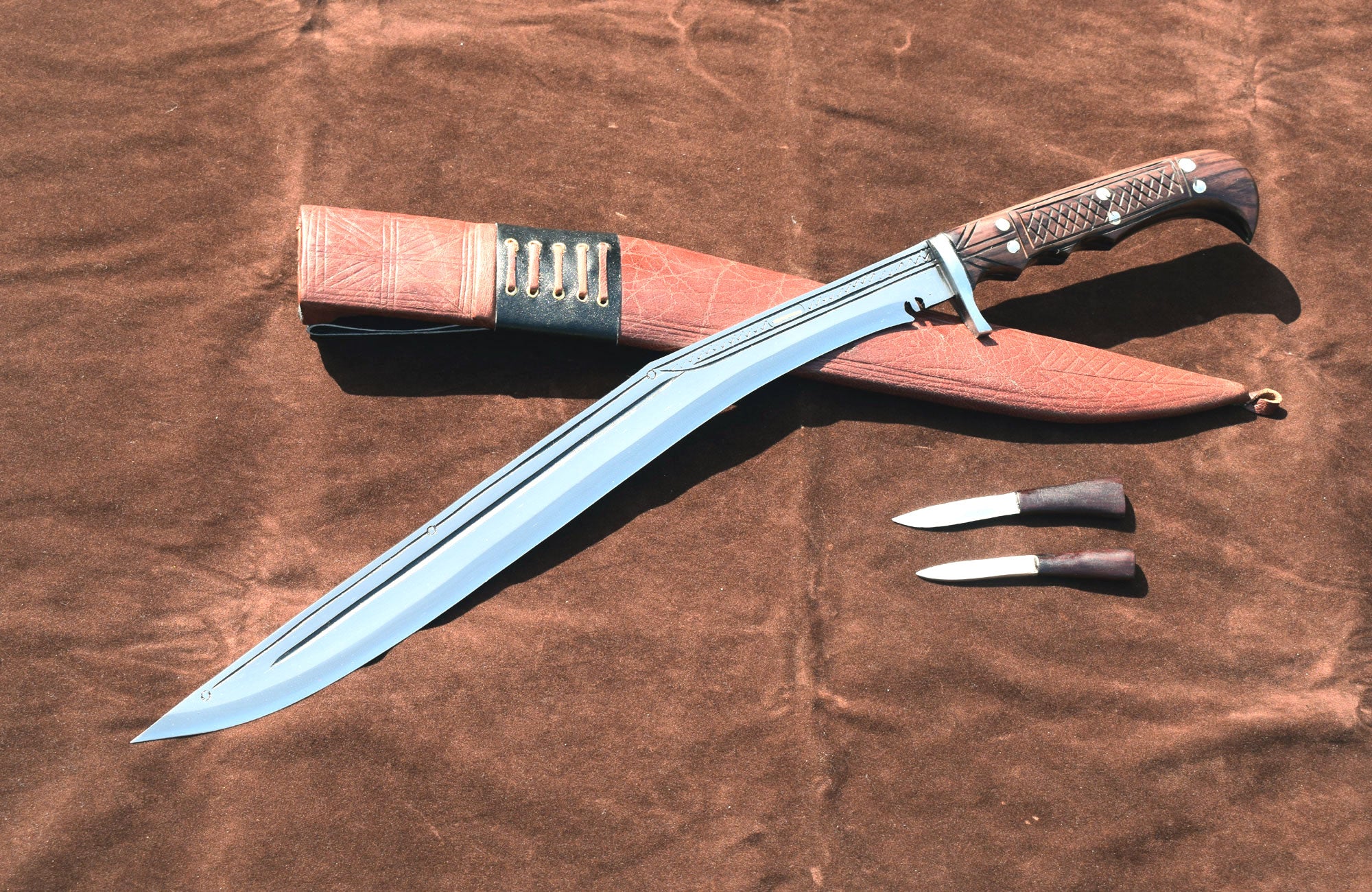 Handmade Nepalese Sirupate Full Tang Kukri 18 inch – blade close-up – 5160 carbon steel – Grace Kukri House Nepal