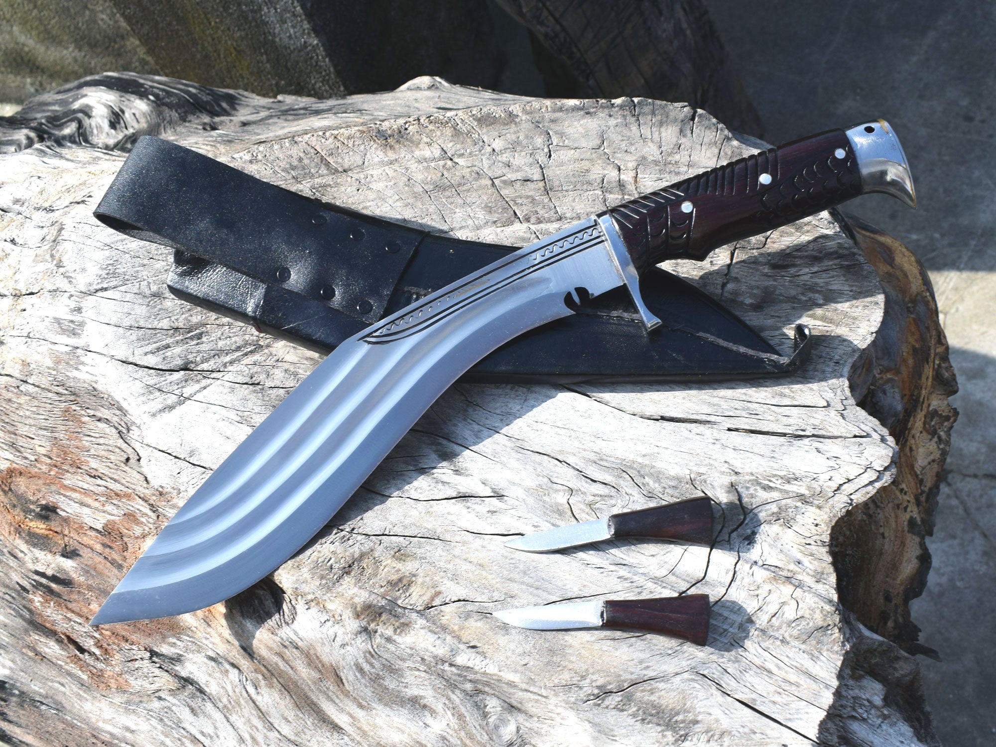 Handmade Nepalese Tinchira Kukri Knife – 12" Full Tang Blade, Rosewood Handle & Black Sheath | Grace Kukri House