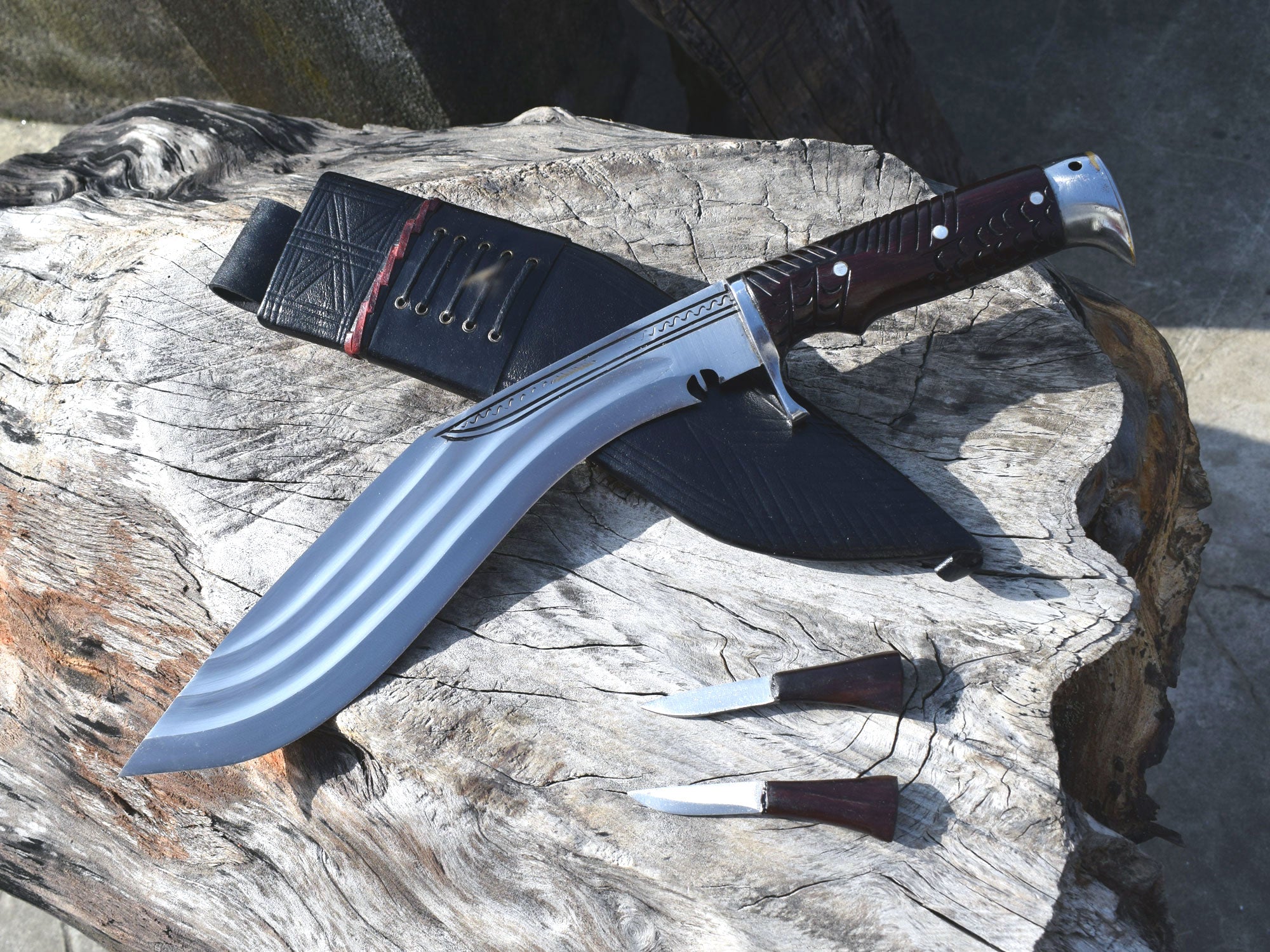 Handmade Nepalese Tinchira Kukri Knife – 12" Full Tang Blade, Rosewood Handle & Black Sheath | Grace Kukri House